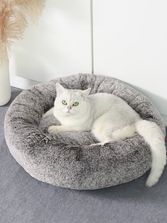 Thickened Winter Donut Pet Bed – Ultra-Soft Plush Round Bed for Cats & Small Dogs (Warm, Calming, Deep Sleep Design)