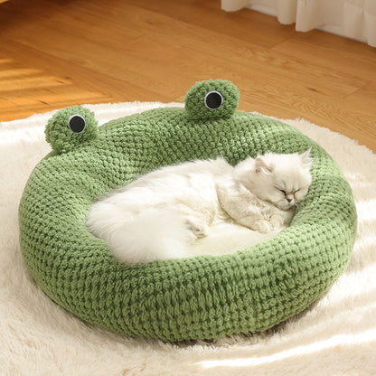 Cute Frog Pet Bed – Warm Plush House for Small Dogs & Cats (Non-Slip, Full-Body Nest)
